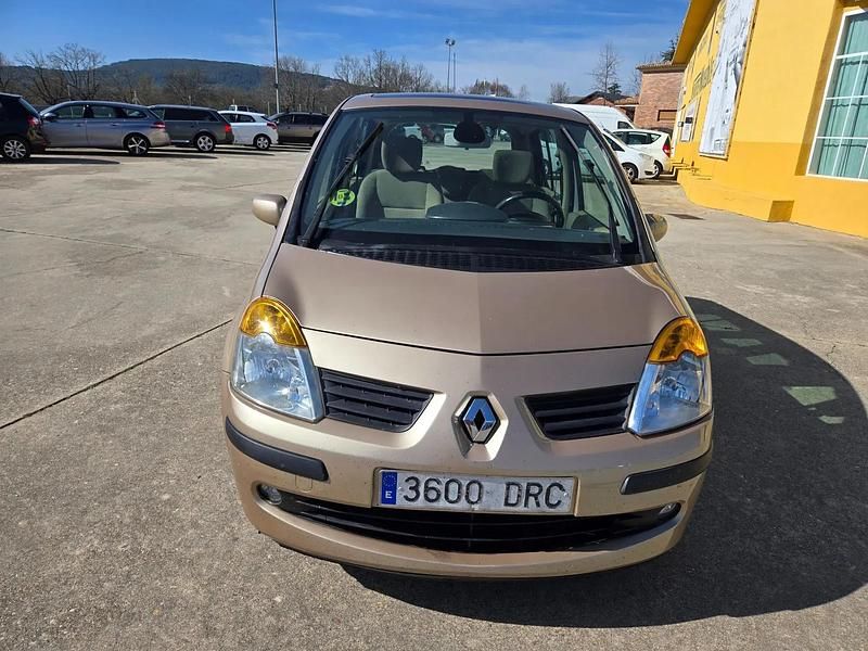 Brugt Renault Modus 100 HK (73 kW) 2005 Beige MPV
