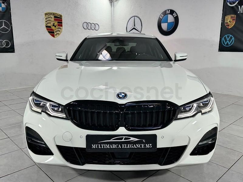 Usado BMW 330e Comfort Edition 292 CV (214 kW) 2022 Blanco Berlina