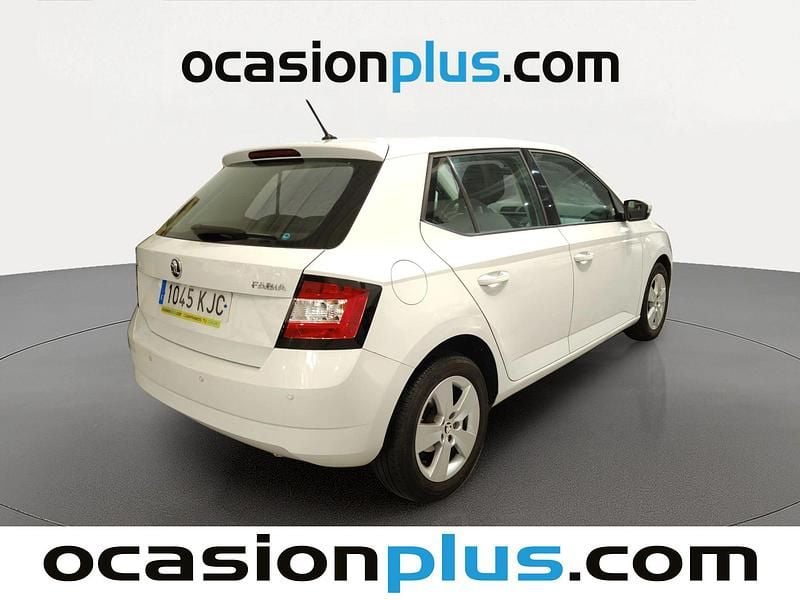Usado Skoda Fabia 95 HP (69 kW) 2018 Branco Citadino