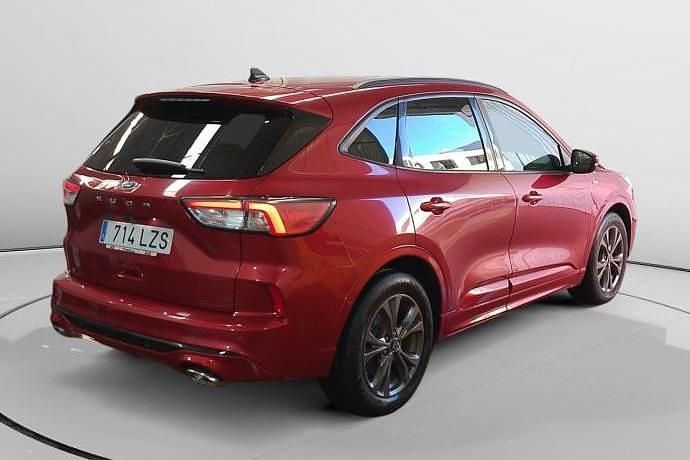 Usado Ford Kuga ST-Line 150 CV (110 kW) 2022 SUV