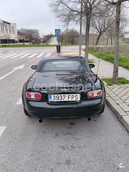 Usado Mazda MX5 Active 126 CV (92 kW) 2007 Verde Descapotable