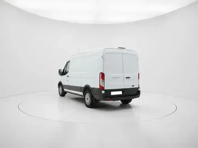 Usado Ford Transit Trend 131 CV (96 kW) 2021 Blanco Berlina