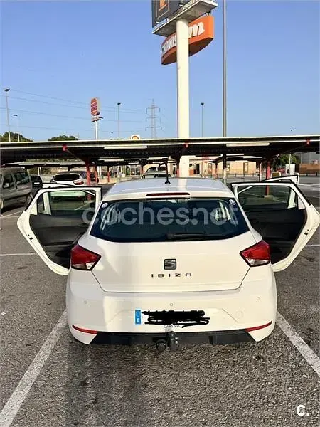 Usado Seat Ibiza Style 95 CV (69 kW) 2020 Blanco Utilitario