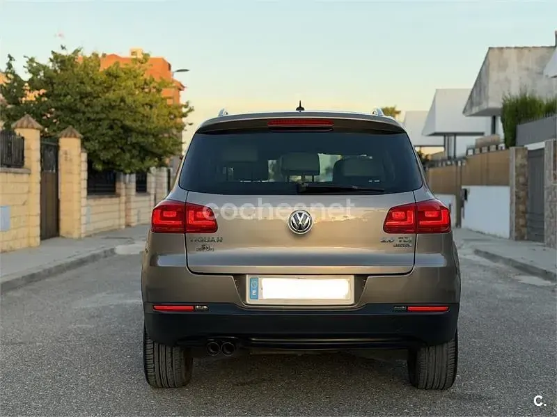 Usado VW Tiguan Sport 140 CV (102 kW) 2014 Beige SUV