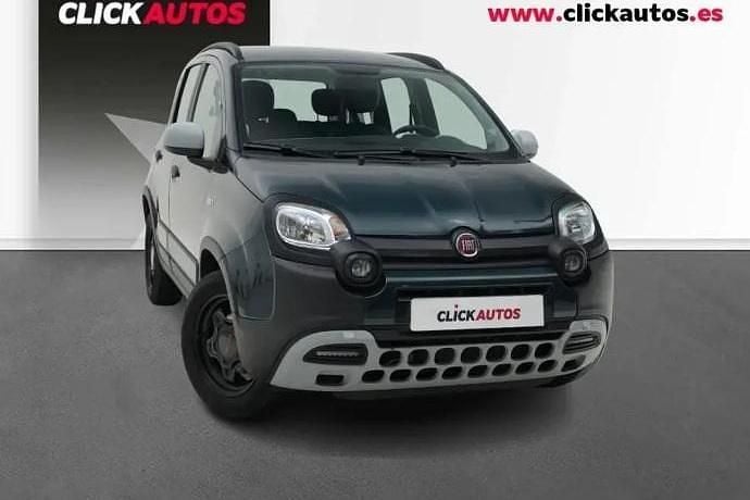 Usado Fiat Panda Garmin 70 HP (51 kW) 2023 Preto Citadino