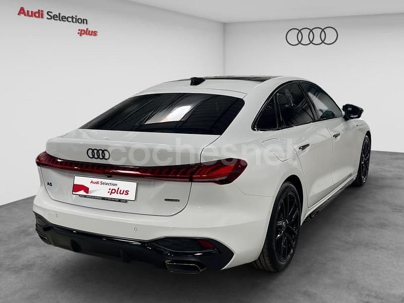 Usado Audi A5 Ambiente 299 CV (219 kW) 2025 Blanco Coupe