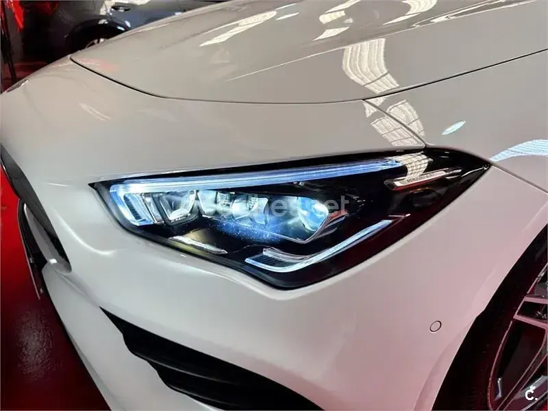 Usado Mercedes CLA200 150 CV (110 kW) 2019 Blanco Berlina