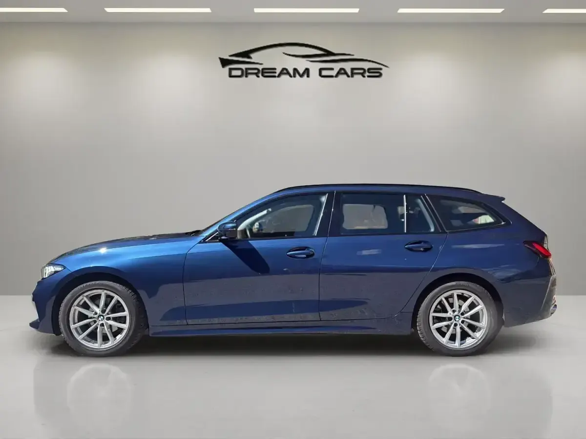 Usado BMW 318 150 CV (110 kW) 2022 Azul Familiar