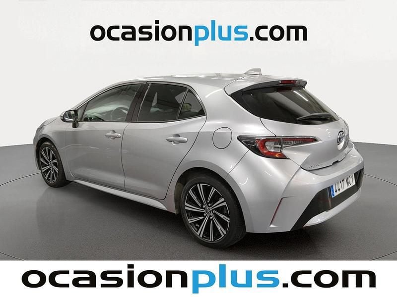 Usado Toyota Corolla Style 122 CV (89 kW) 2022 Gris plata Utilitario
