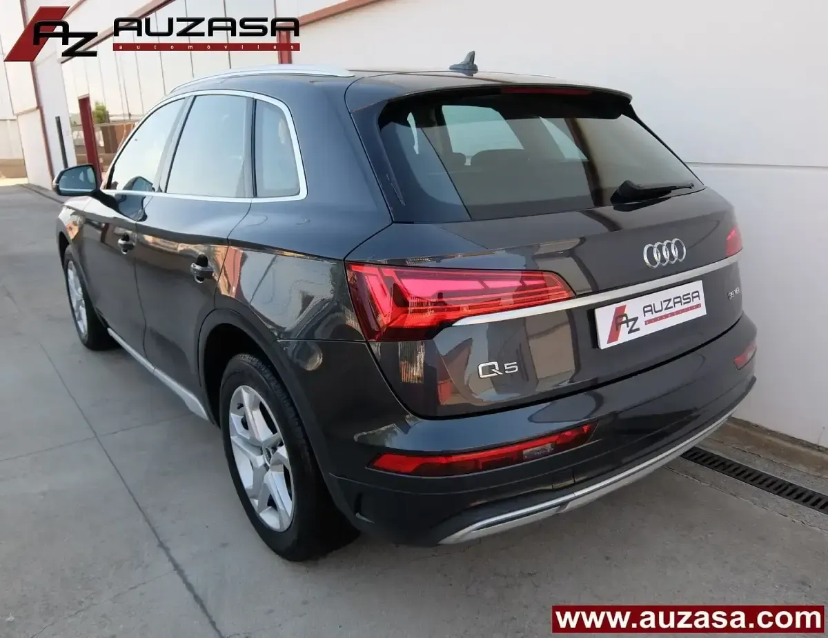 Usado Audi Q5 Advanced Plus 163 CV (119 kW) 2021 Gris / plata SUV