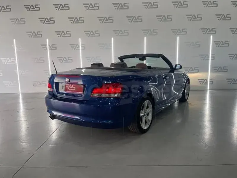 Usado BMW 120 Cabriolet 170 CV (125 kW) 2009 Azul Descapotable