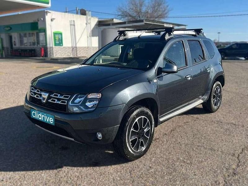 Usado Dacia Duster Lauréate 125 CV (91 kW) 2017 Gris SUV