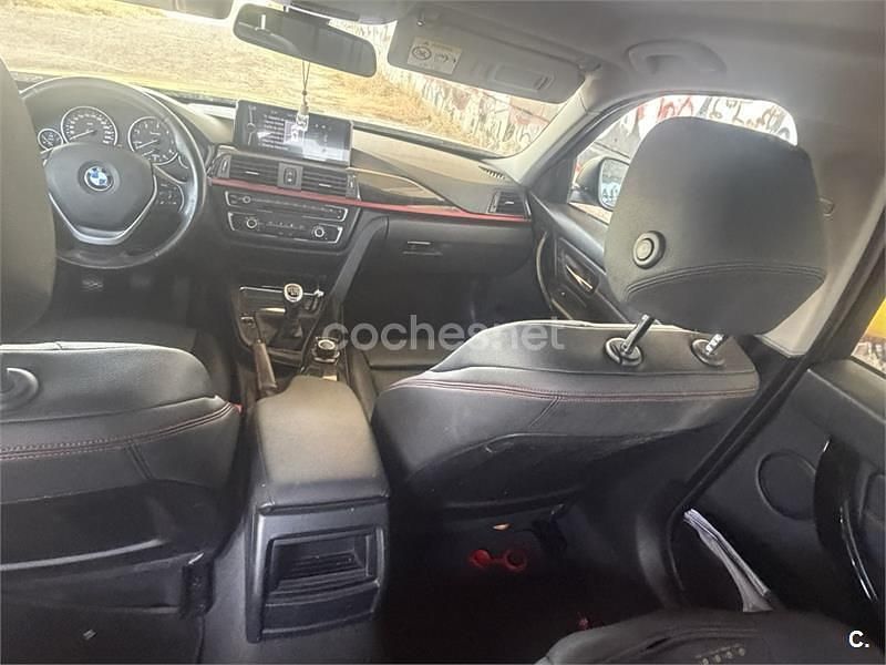 Begagnad BMW 316 Sport Line 116 HK (85 kW) 2013 Svart Sedan