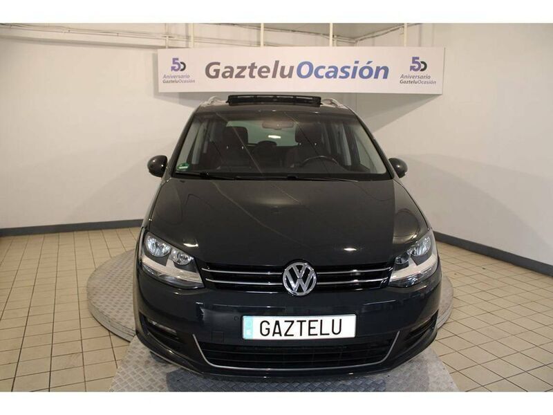 Gris Usado 2013 VW Sharan Advance Monovolumen | 15.900 € (Precio justo) - Imagen 1/4
