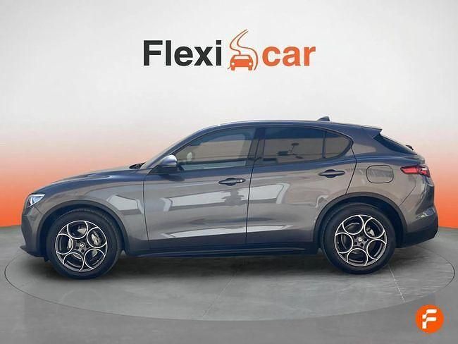 Usado Alfa Romeo Stelvio Sprint 160 CV (117 kW) 2022 Gris SUV