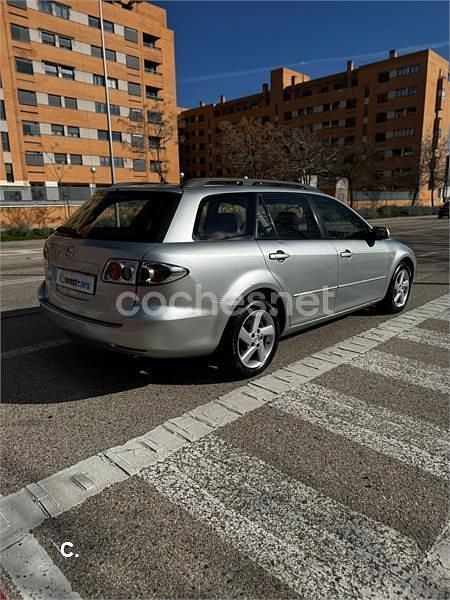 Usado Mazda 6 Active 141 CV (103 kW) 2005 Gris / plata Familiar