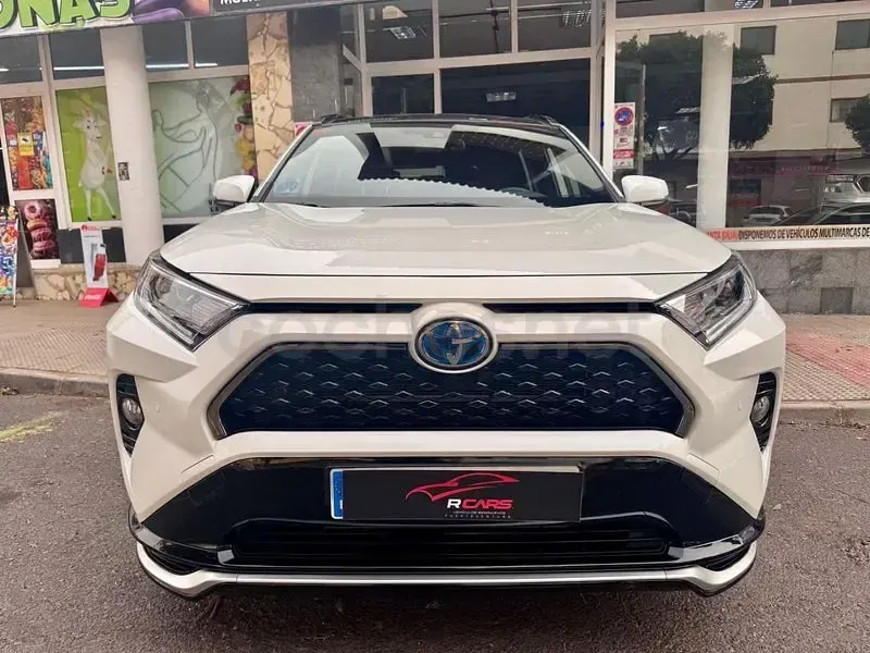Usado Toyota RAV4 Hybrid Plus 306 CV (225 kW) 2021 Blanco SUV