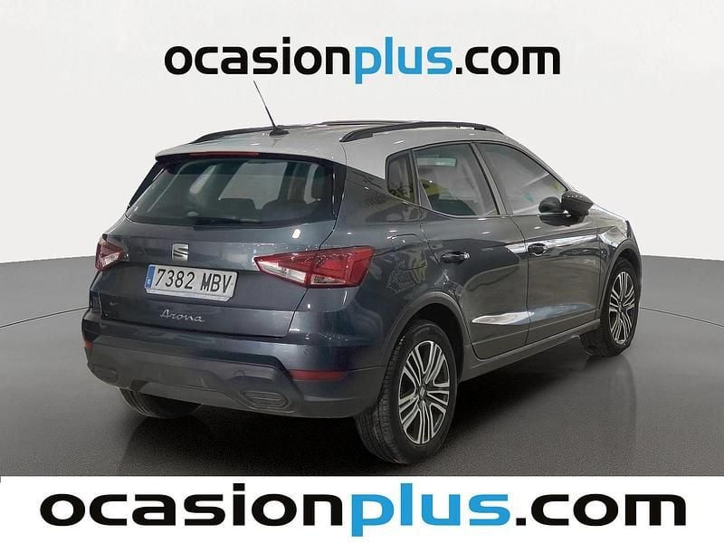 Usado Seat Arona Style 110 CV (80 kW) 2022 Azul SUV