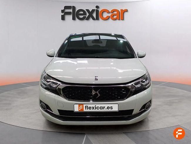 Usado DS Automobiles DS4 100 CV (73 kW) 2017 Blanco Berlina