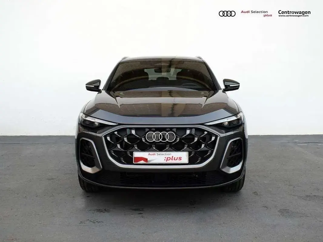 Usado Audi Q5 204 CV (150 kW) 2025 Gris SUV