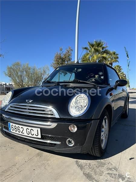 Usado Mini One Cabriolet 90 CV (66 kW) 2008 Negro Descapotable