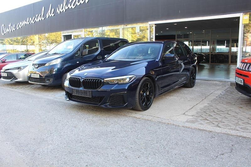 Azul Usado 2022 BMW 530e Shadowline Familiar | 35.850 € (Caro) - Imagen 1/4