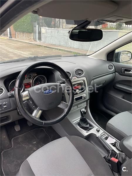 Usado Ford Focus Trend 115 CV (84 kW) 2008 Negro Berlina