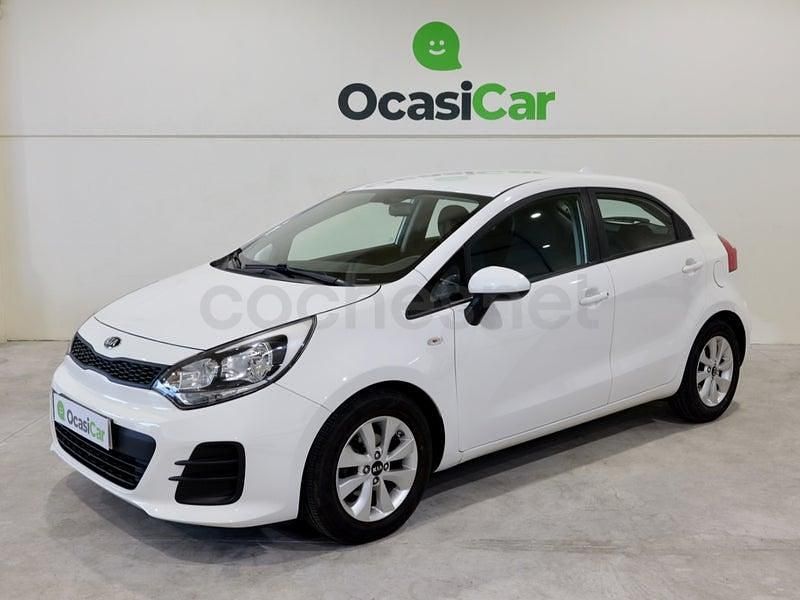 Usado Kia Rio 84 CV (61 kW) 2016 Blanco Utilitario
