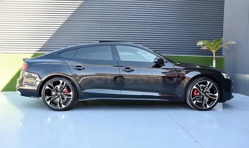 Usado Audi A5 Sportback S-Line 163 CV (119 kW) 2021 Negro Utilitario