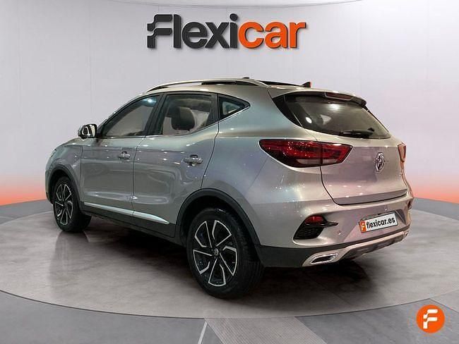 Usado MG ZS Luxury 111 CV (81 kW) 2023 Gris / plata SUV