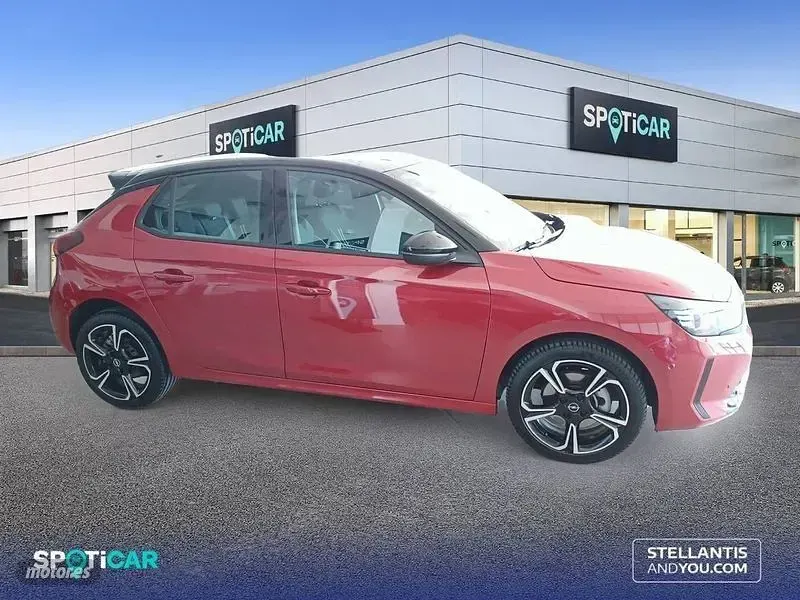 Usado Opel Corsa 110 CV (80 kW) 2025 Rojo Utilitario