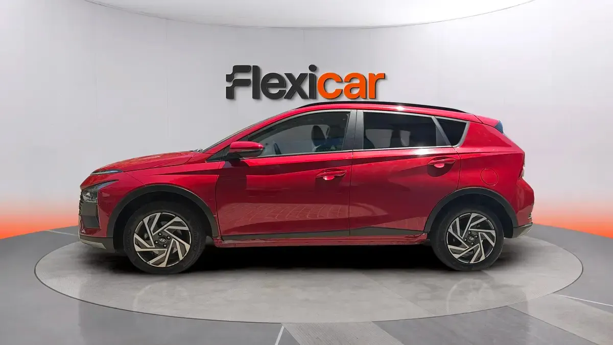 Usado Hyundai Bayon 101 CV (74 kW) 2024 Rojo SUV