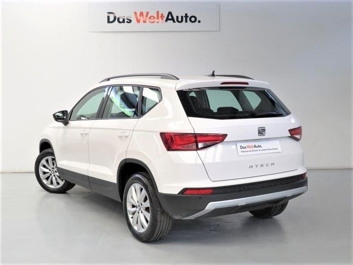 Blanco Usado 2024 Seat Ateca Style SUV | 21.900 € (Un poco caro) - Imagen 1/4