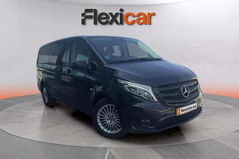Negro Usado 2021 Mercedes Vito Monovolumen | 28.790 € (Buen precio) - Imagen 1/4