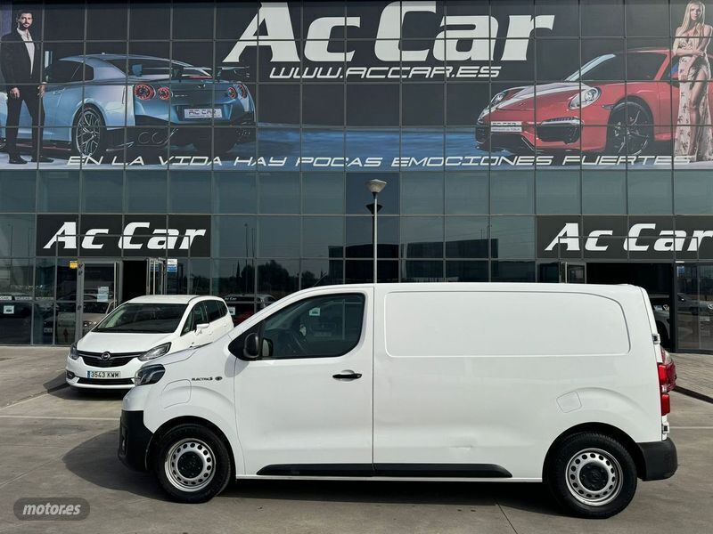 Blanco Usado 2021 Toyota Proace Verso Familiar | 23.900 € - Imagen 1/4