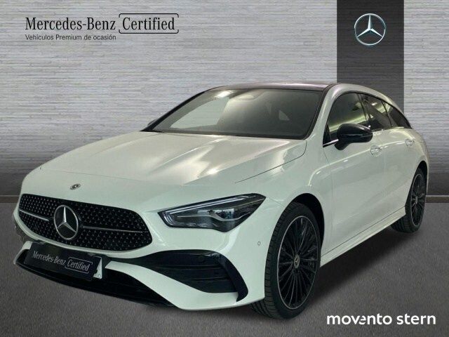 Usado Mercedes CLA250e 218 CV (160 kW) 2024 Blanco polar Berlina