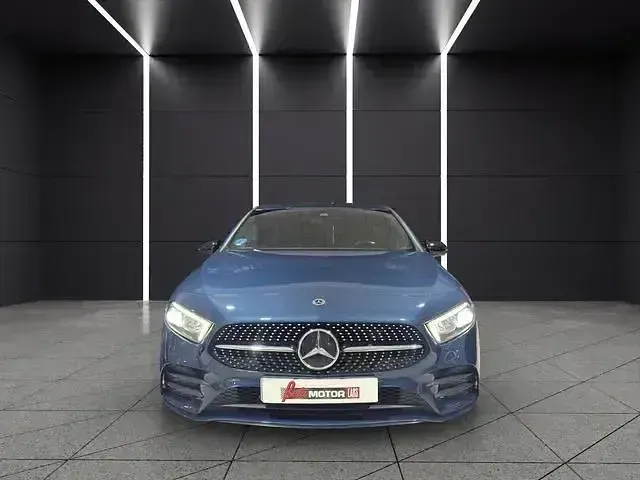 Usado Mercedes A160 218 CV (160 kW) 2022 Azul