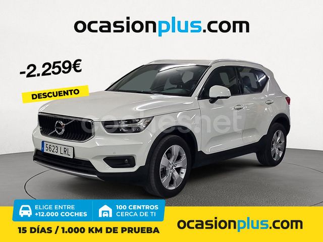 Blanco Usado 2021 Volvo XC40 Momentum SUV | 23.890 € (Precio justo) - Imagen 1/4