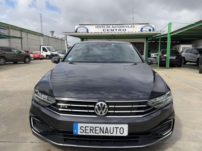 Usado VW Passat GTE 218 CV (160 kW) 2020 Negro Berlina