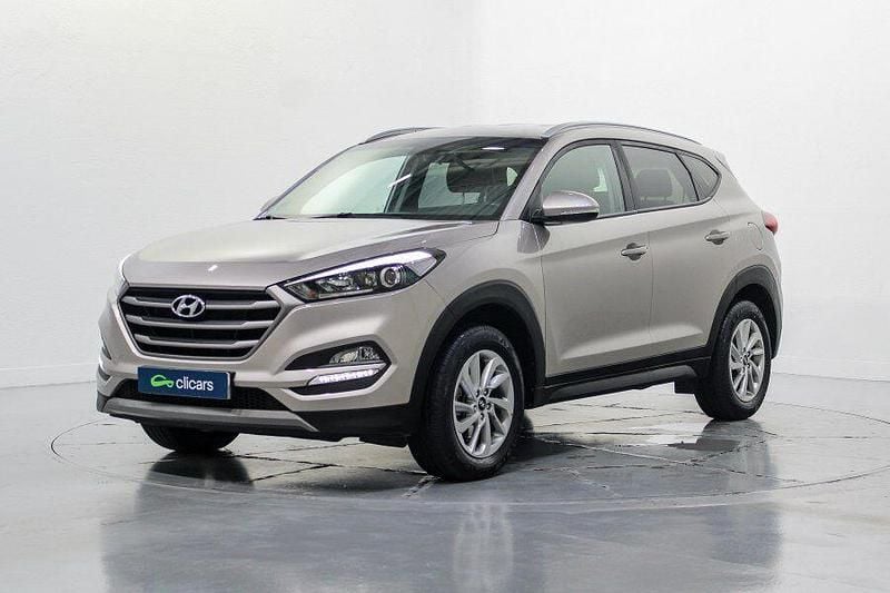 Gris Usado 2017 Hyundai Tucson SUV | 15.690 € (Precio justo) - Imagen 1/4