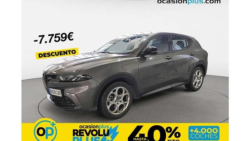 Usado Alfa Romeo Tonale Sprint 2022 Gris SUV