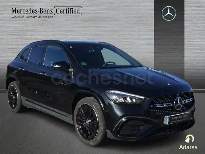 Usado Mercedes GLA200 150 CV (110 kW) 2025 Negro SUV