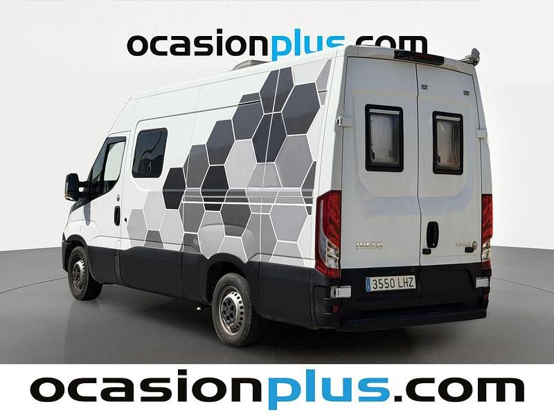 Usado Iveco Daily 156 CV (114 kW) 2020 Blanco Berlina