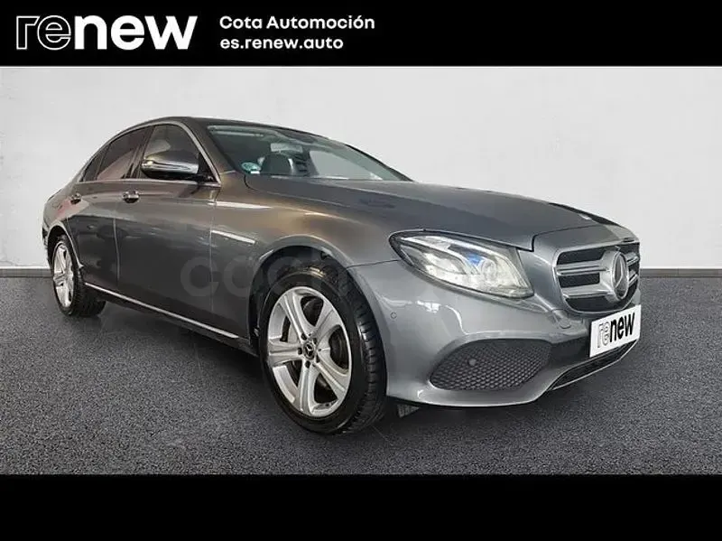Usado Mercedes E350 258 CV (189 kW) 2017 Gris / plata Berlina