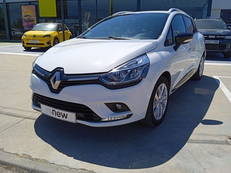 Usado Renault Clio GrandTour LIMITED 76 CV (55 kW) 2019 Blanco Familiar