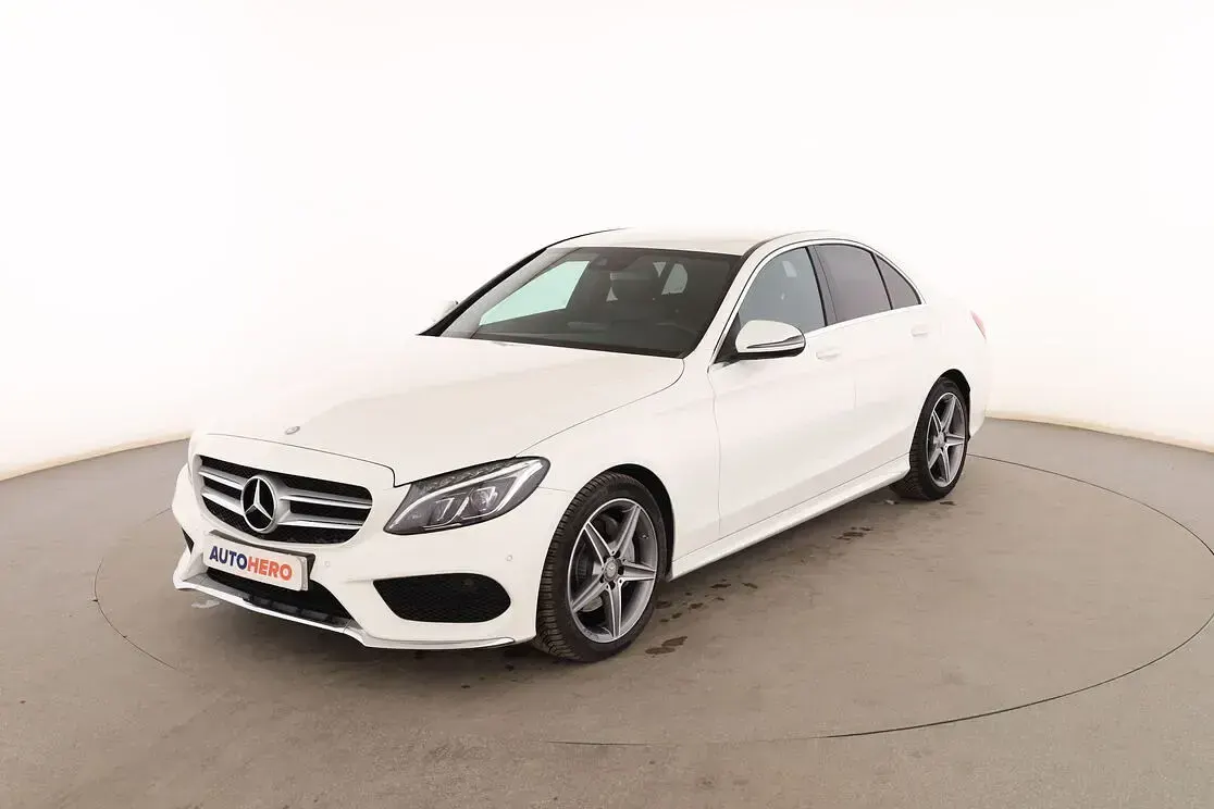 Usado Mercedes C220 AMG line 170 CV (125 kW) 2016 Berlina