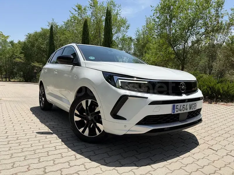 Usado Opel Grandland X Design & Tech 131 CV (96 kW) 2023 Blanco SUV