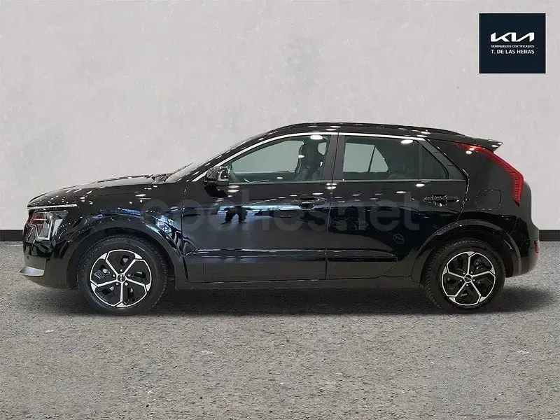 Usado Kia Niro 141 CV (103 kW) 2022 Negro SUV
