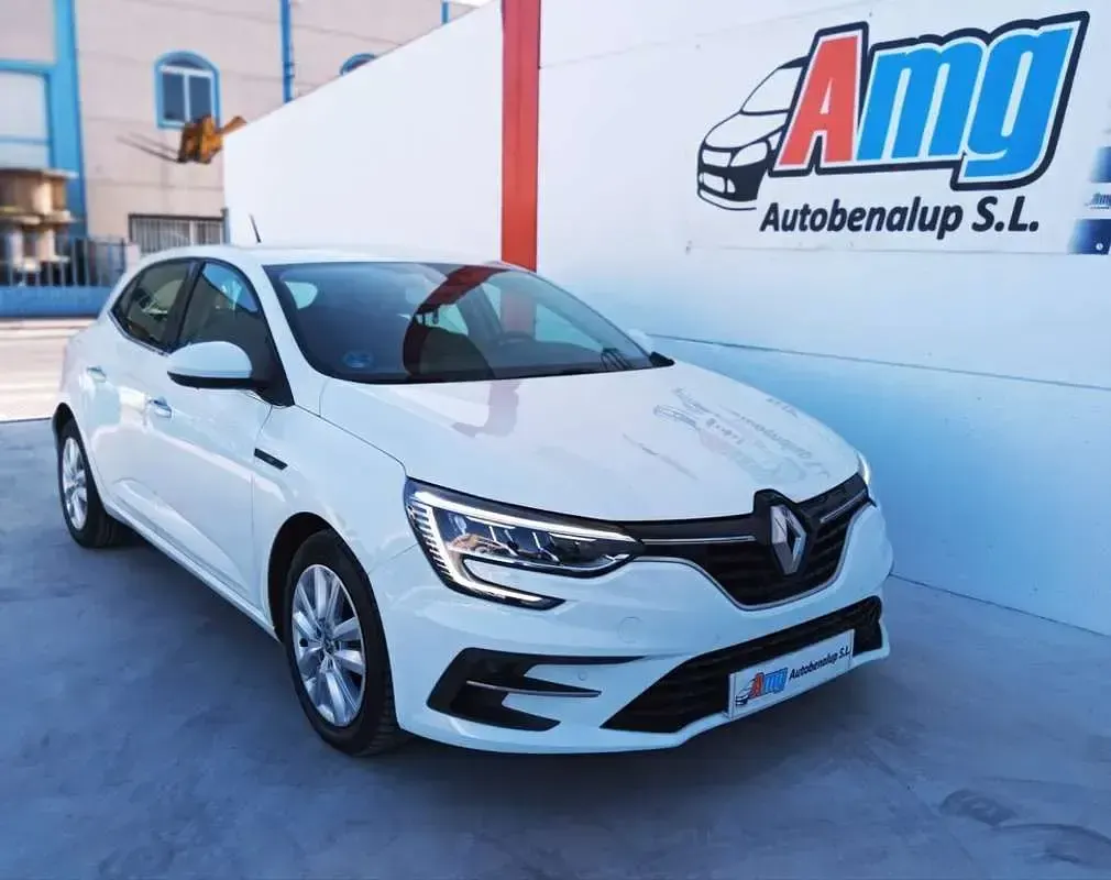 Usado Renault Mégane II Business 116 CV (85 kW) 2021 Blanco Berlina