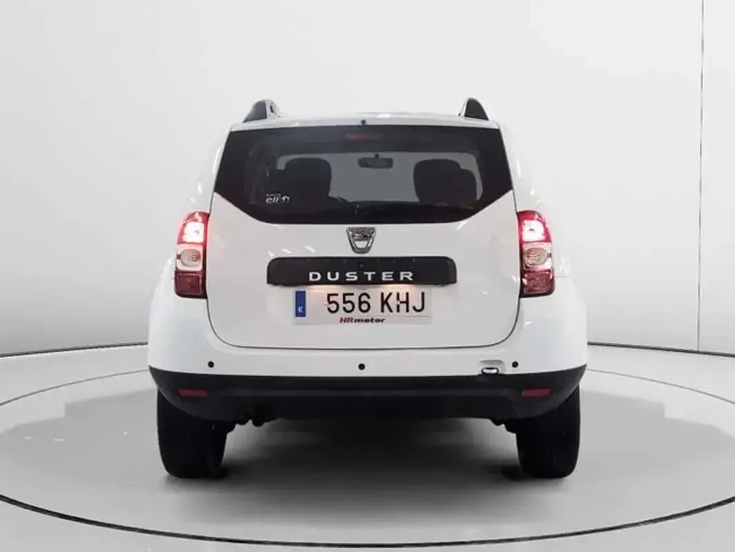 Usado Dacia Duster Lauréate 125 CV (91 kW) 2018 Blanco SUV